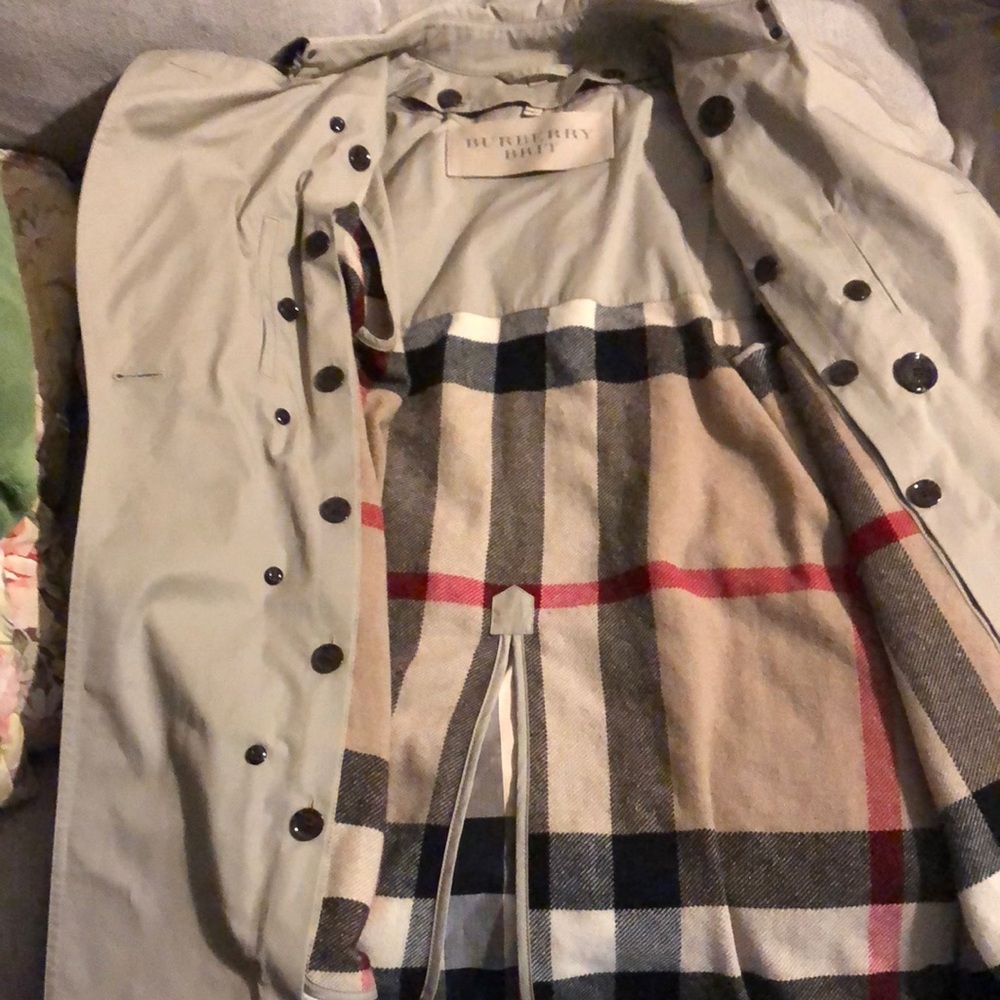 Burberry Flash - image 4